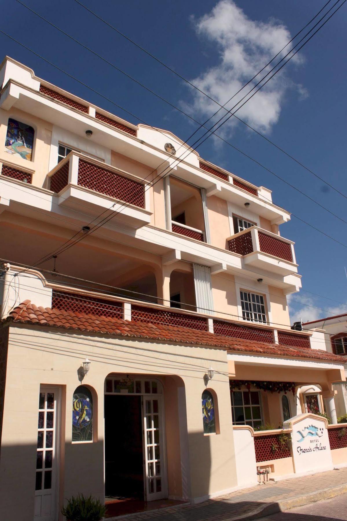 Hotel Francis Arlene Adults Only Isla Mujeres Bagian luar foto